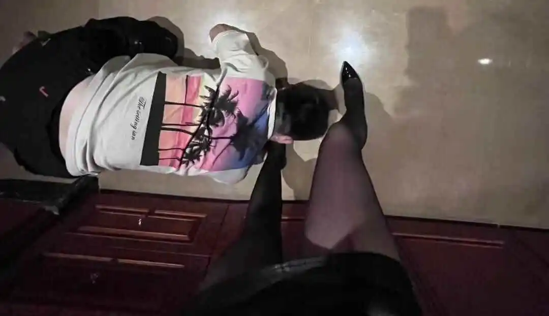 在字母圈中，成为女王的滋味如何？ 一