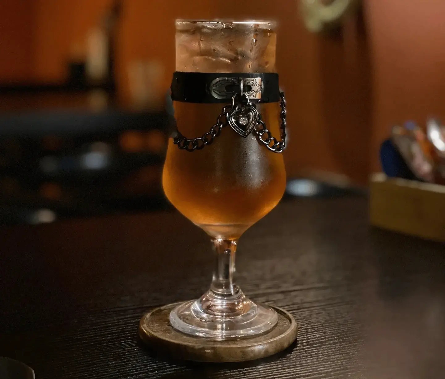 我发现自己沉迷于ds关系,这是真的吗? 一