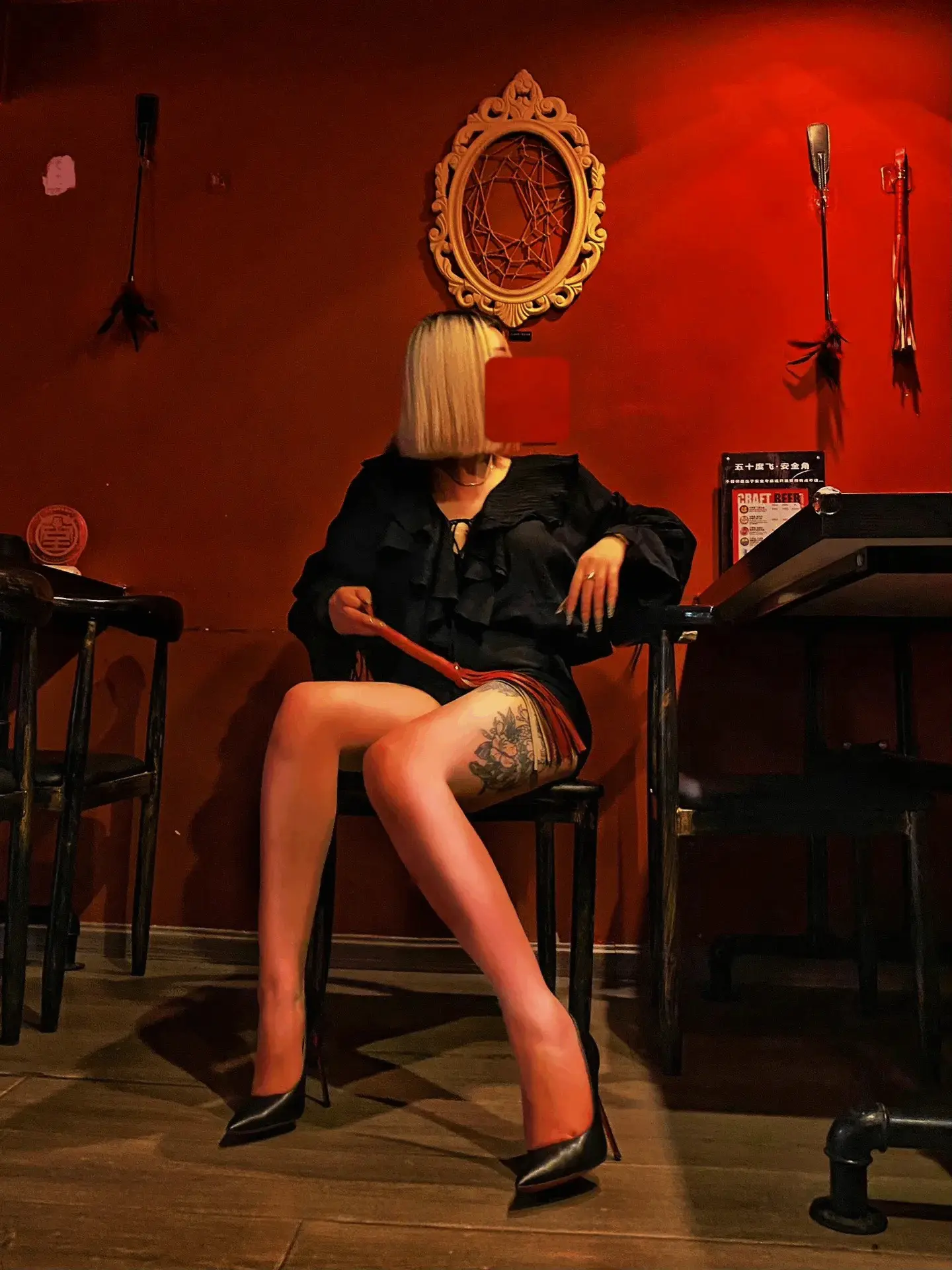 如何在BDSM圈中成为掌控一切的女王? 一